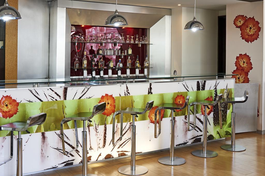Ibis Monterrey Valle San Pedro Garza Garcia ภายนอก รูปภาพ