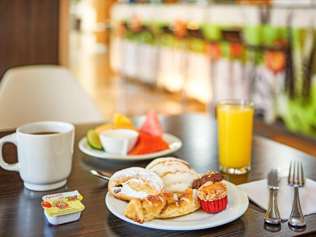 Ibis Monterrey Valle San Pedro Garza Garcia ภายนอก รูปภาพ